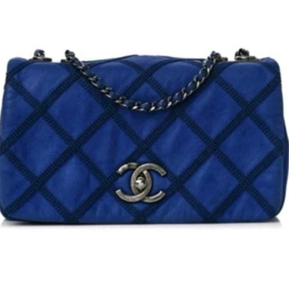CHANEL-Classic CC Logo Authentic - Single Flap Bag Medium - Blue Leather /Suede